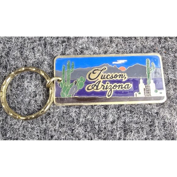 Tucson Arizona Metal And Enamel Keychain Vintage Rectangle Cactus - Picture 1 of 3